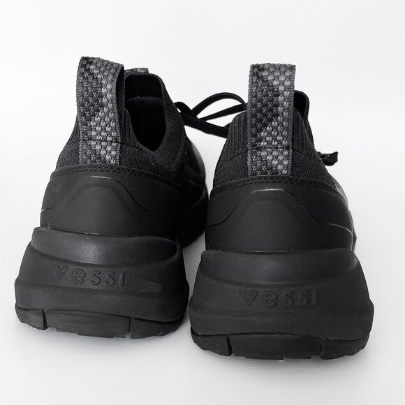 Vessi Women's Stormburst Low Top Size 10 Sneaker (new) - Picture 2 of 6